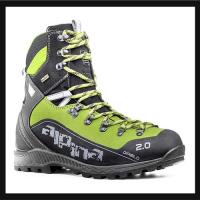 Туристически обувки